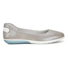 284533-50555-outside