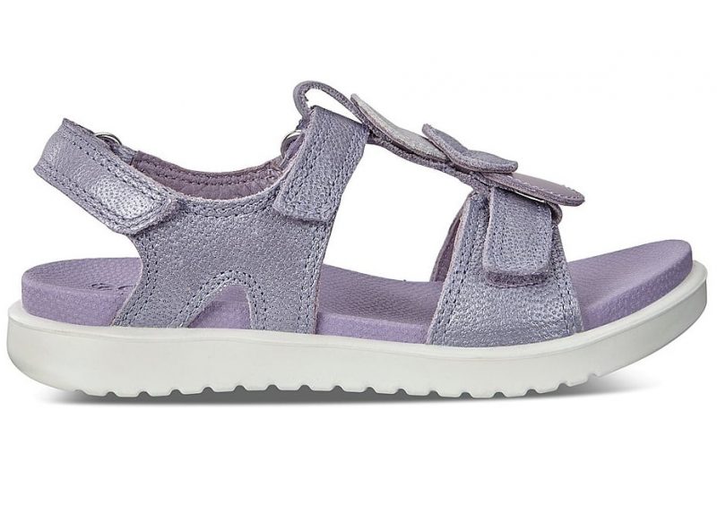 700202-01196-outside