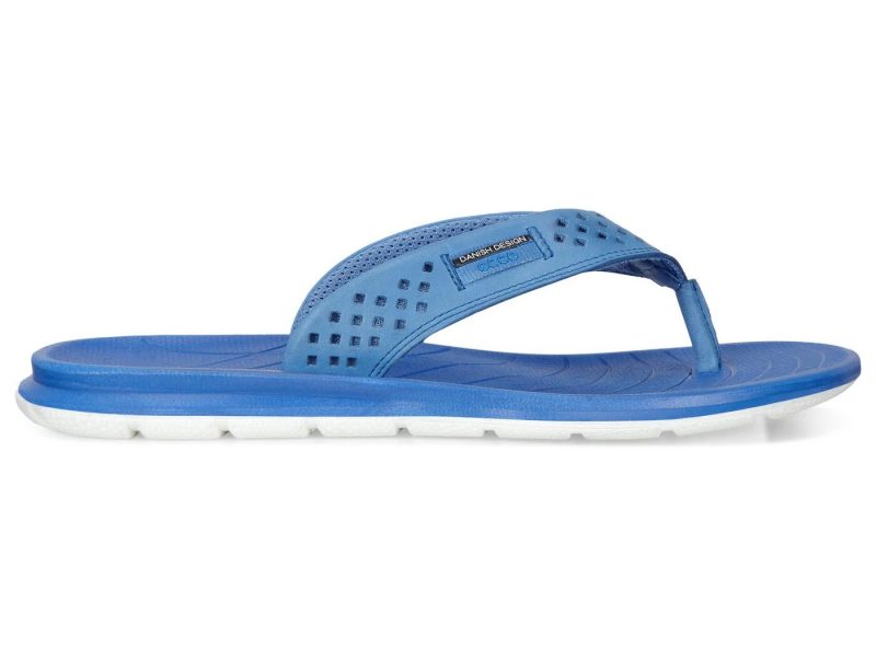 880003-01131-outside